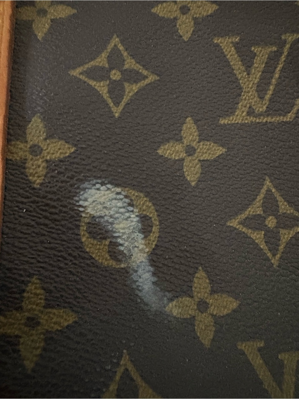 1990s Louis Vuitton Keepall 55 - Picture 15 of 16
